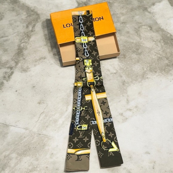 Louis Vuitton Bandeau Monogram Confidential Silk Scarf Brown & Box - Picture 3 of 7